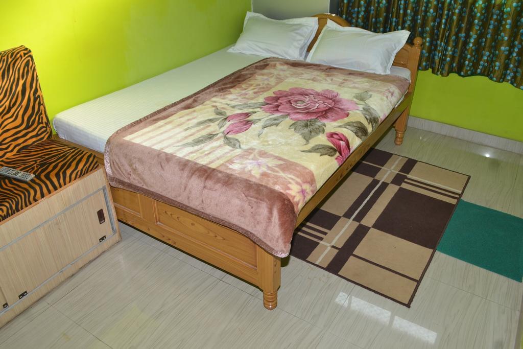 Hotel Sukh Sagar Inn Deoghar Buitenkant foto